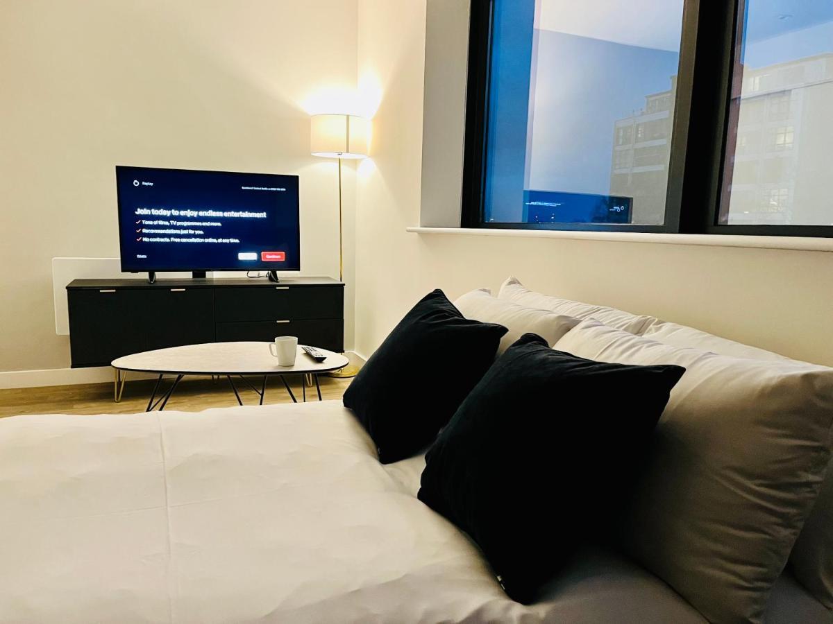 Brand New Modern 1 Bed Apartment Near Old Trafford Stadium Manchester Exterior foto